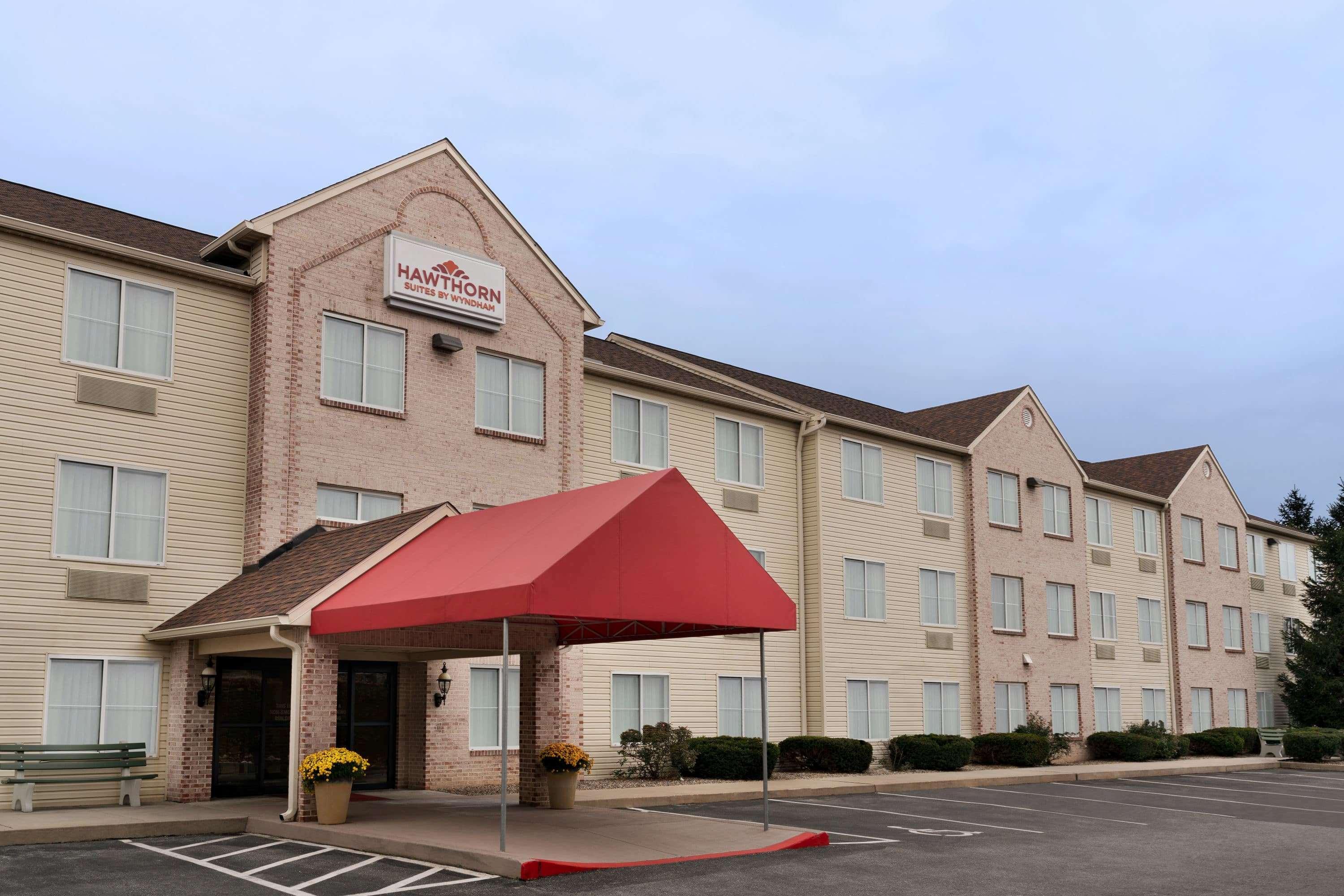 Lancaster Suites Fertility Exterior foto